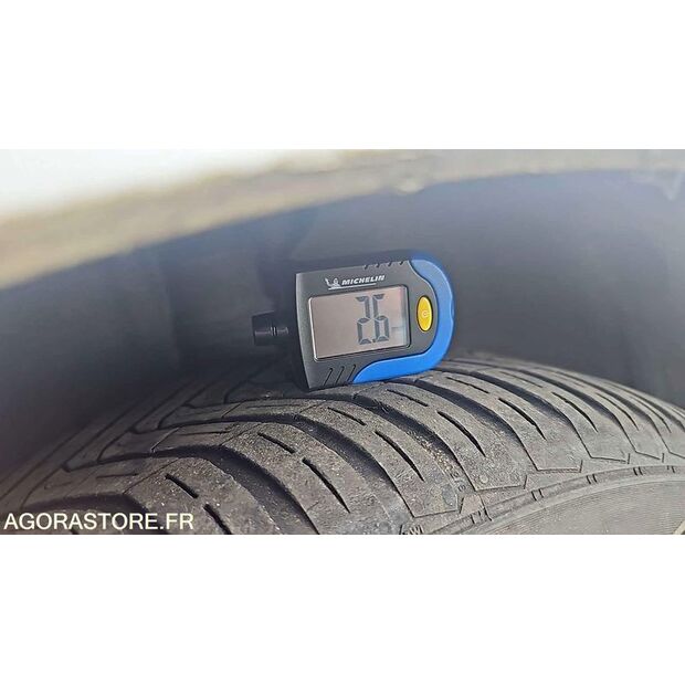 2013 بيجو 308-46746375