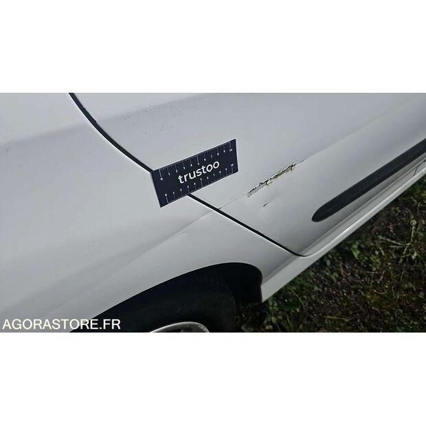 2013 بيجو 308-46746379