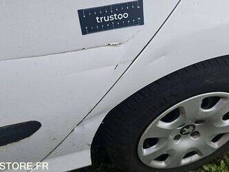 2013-peugeot-308-1444869-46746381