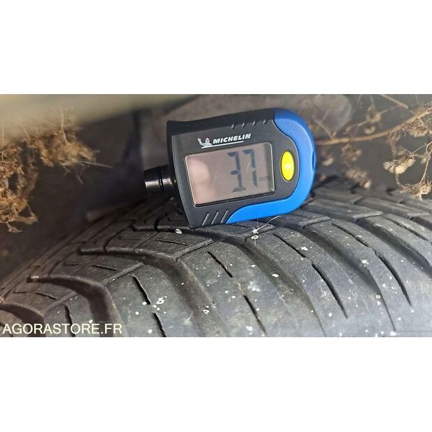 2013 بيجو 308-46746382