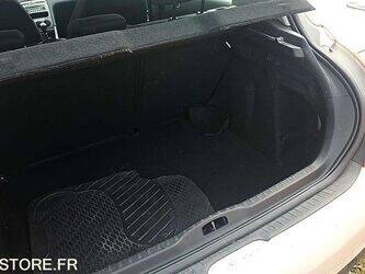 2013-peugeot-308-1444869-46746386