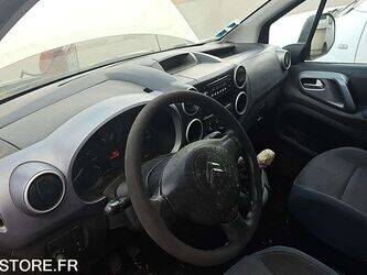 2008-citroen-berlingo-1444873-46746459