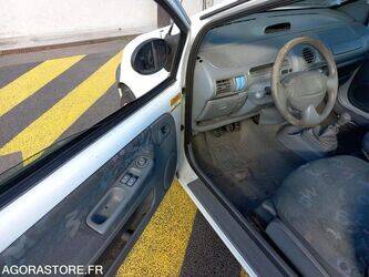 2007-renault-twingo-1444883-46746697