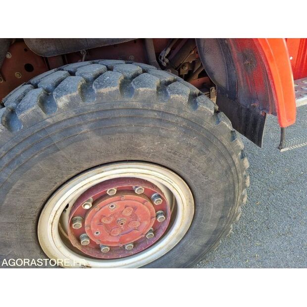 1997 Renault M210-46746704