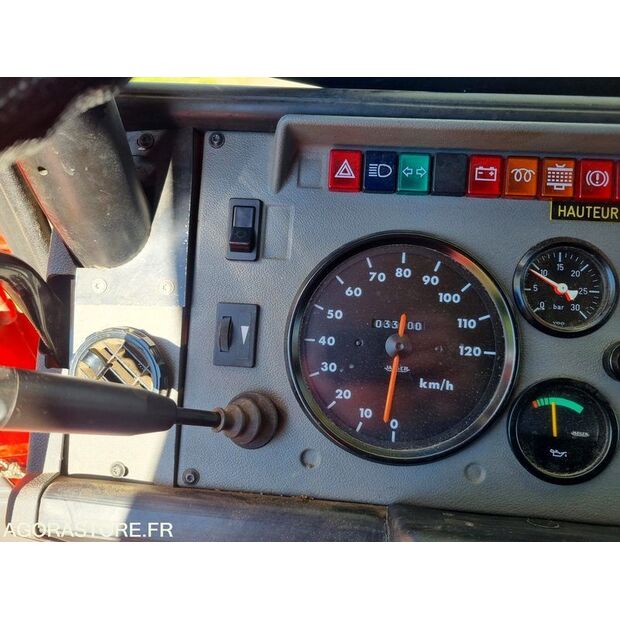 1997 Renault M210-46746708