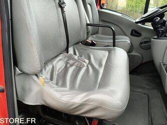 2006-renault-master-1444885-46746723