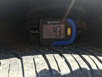 2008-citroen-c4-1444886-46746755