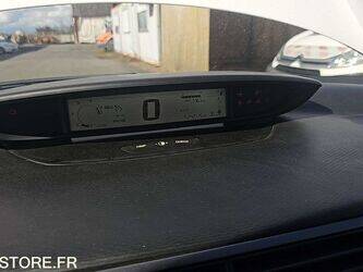 2008-citroen-c4-1444886-46746760