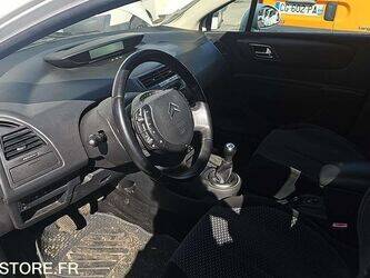 2008-citroen-c4-1444886-46746766