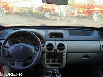 2005-renault-kangoo-1444888-46746791