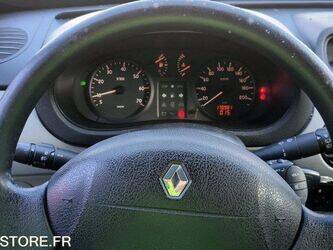 2005-renault-kangoo-1444888-46746792