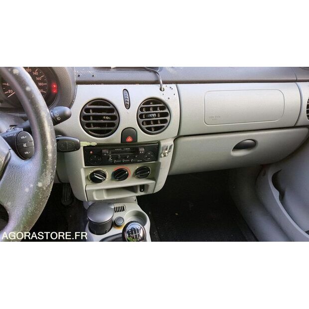 2005 رينو Kangoo-46746793