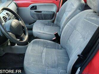 2005-renault-kangoo-1444888-46746795