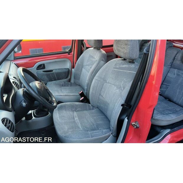 2005 رينو Kangoo-46746796