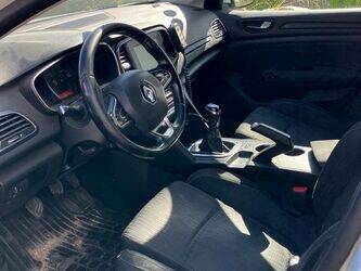 2017-renault-megane-1444889-46746826