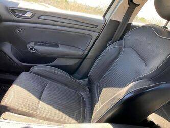 2017-renault-megane-1444889-46746834