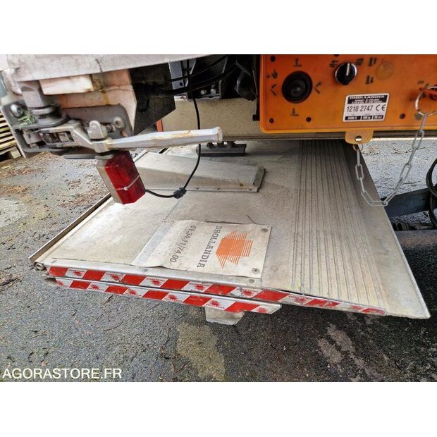 2013 رينو Midlum-46746859