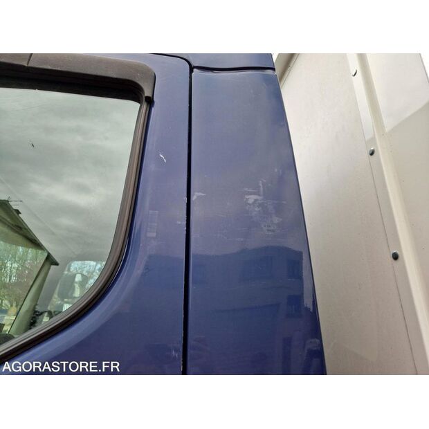 2013 رينو Midlum-46746885