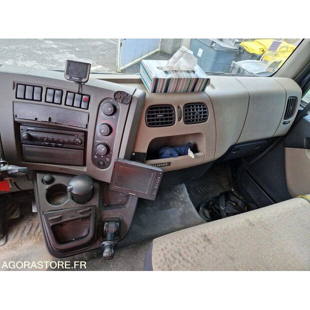 2013 رينو Midlum-46746892