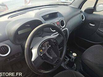 2009-citroen-c3-1444894-46746932