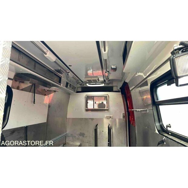 2001 Renault Master-46746972