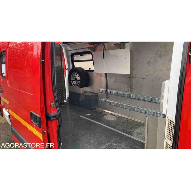 2001 Renault Master-46746975