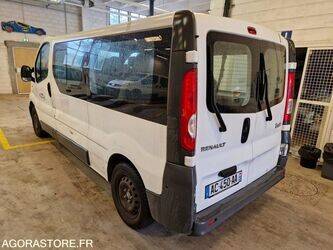2009-renault-trafic-1444897-46747009