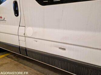 2009-renault-trafic-1444897-46747035