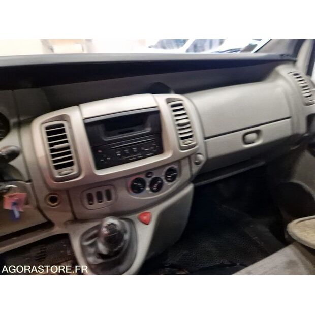 2009 Renault Trafic-46747040