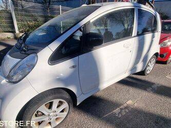 Image for CARS 2018 Peugeot ION