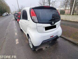 2018-peugeot-ion-1444901-46747104