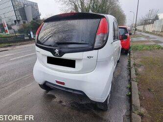 2018-peugeot-ion-1444901-46747105