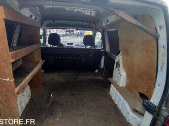 2008-peugeot-partner-1444903-46747124