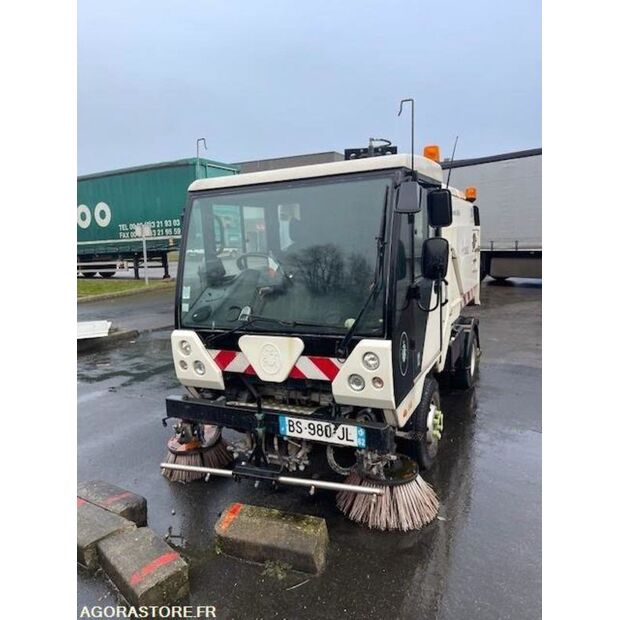 2011 سكاراب Minor-46747125