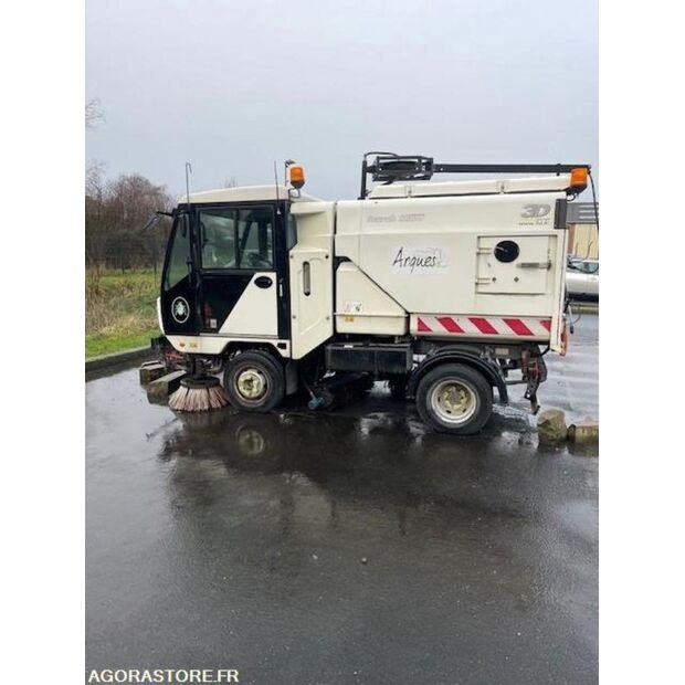 2011 سكاراب Minor-46747128