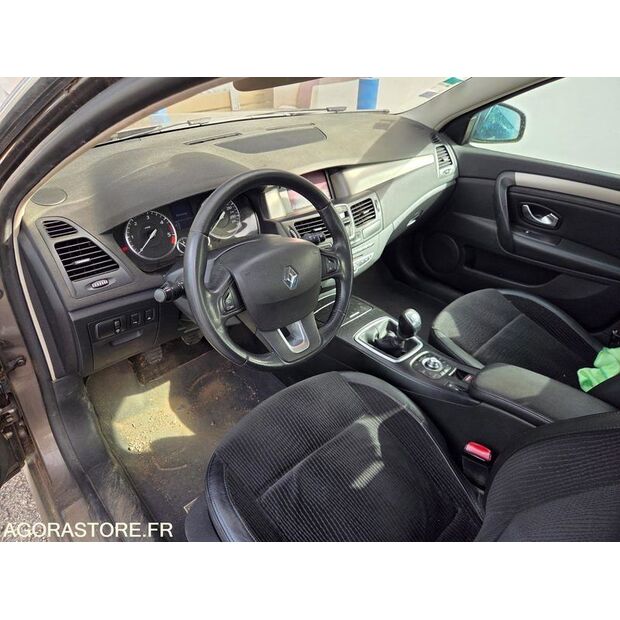 2007 Renault Laguna-46747147