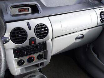 2003-renault-kangoo-1444907-46747153