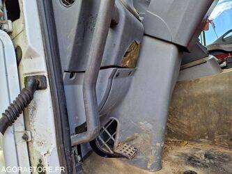 2004-iveco-190s27-1444914-46747331