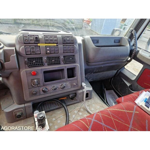 2004 ايفكو 190S27-46747337