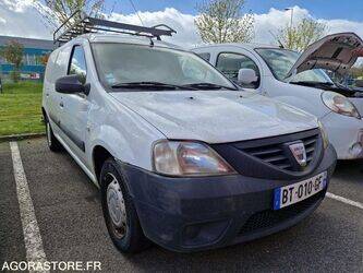 2011-dacia-logan-1444915-46747344