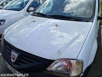 2011-dacia-logan-1444915-46747347