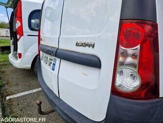 2011-dacia-logan-1444915-46747362