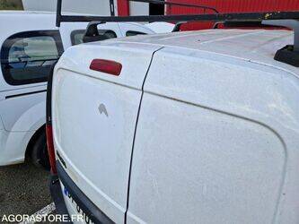 2011-dacia-logan-1444915-46747364