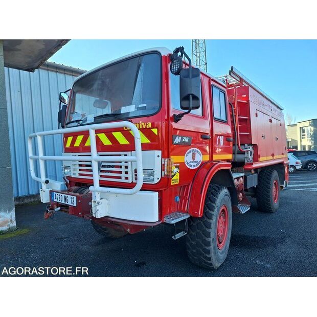 1997 Renault M210-46747387