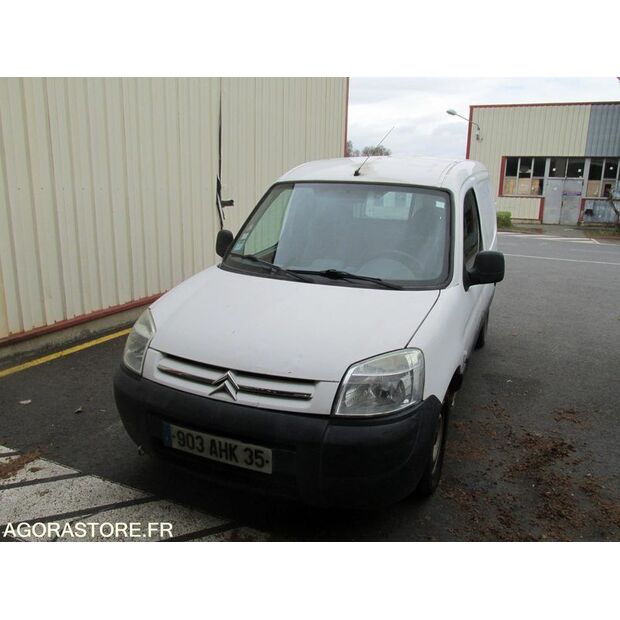 2004 سيتروين BERLINGO-46747396
