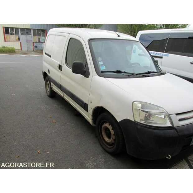 2004 سيتروين BERLINGO-46747399