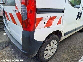 2011-citroen-nemo-1444919-46747414