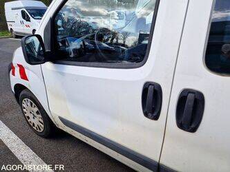 2011-citroen-nemo-1444919-46747426