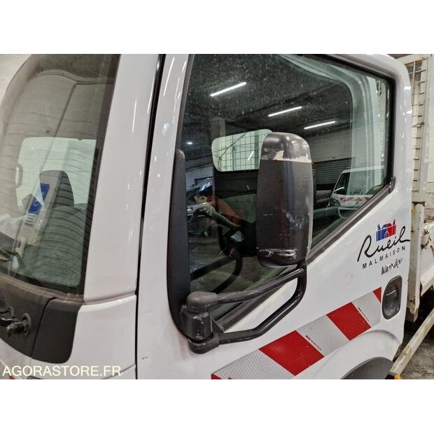 2013 Renault Maxity-46747442