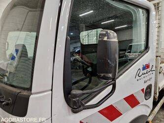 2013-renault-maxity-1444920-46747442